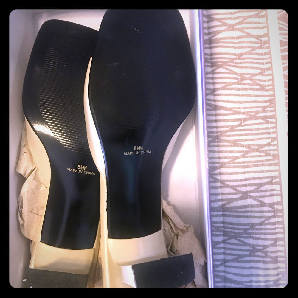 Women’s Champagne color sling backs